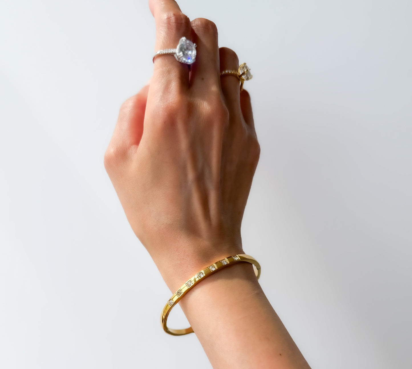 Grace- 18k Gold Plated Bracelet with Square Zircon Stones