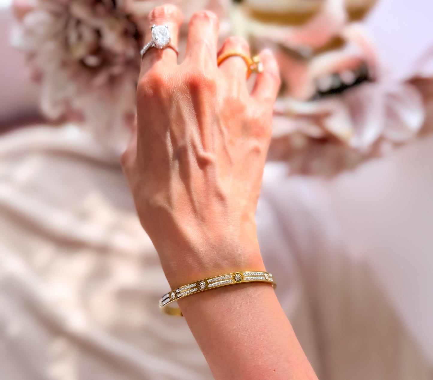 Millie- Gold Plated Bracelet with small and Large Zircon Stones