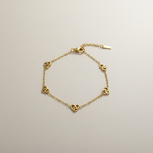 Elle- 18K Gold Plated Dainty Heart Knot Bracelet