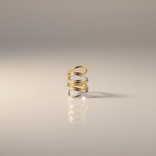 Lara – 18K Gold Plated Two-Tone Squiggle adjustable Ring