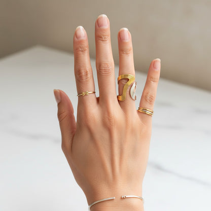 Saki – 18K Gold Plated Two-Tone Irregular Shape Adjustable Ring