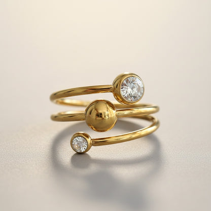 Tani – 18K Gold Plated Bezel Setting Zircon Spiral Ring (Adjustable)