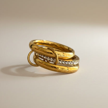 Heidi – 18K Gold Plated Interlocking Stack Ring with Zirconia Pavé Band