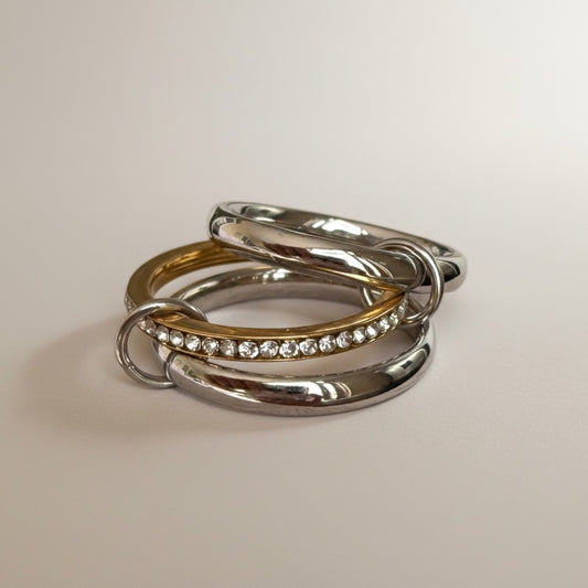 Heidi – 18K Gold Plated Interlocking Stack Ring with Zirconia Pavé Band