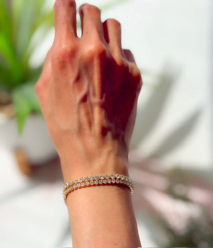 The Tennis Bracelet in Gold