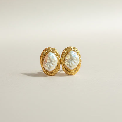 Lamer | Baroque Pearl Set in Irregular Textured 18K Gold Plated Earrings
